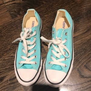 Tiffany blue converse size 8 womens